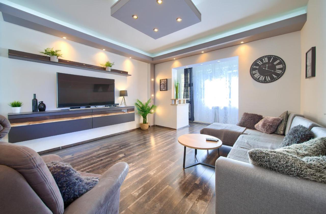 Luxury Apartments Vanessa, Нівице Екстер'єр фото