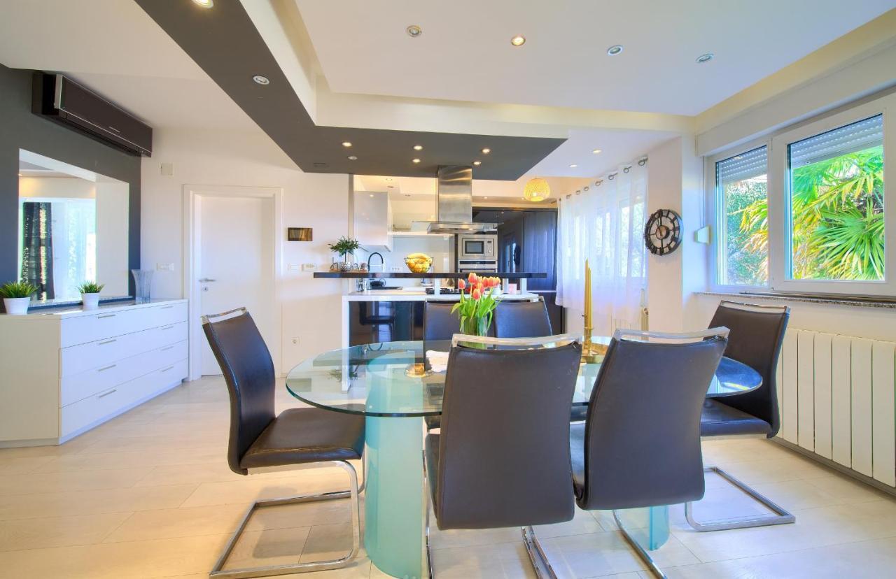 Luxury Apartments Vanessa, Нівице Екстер'єр фото