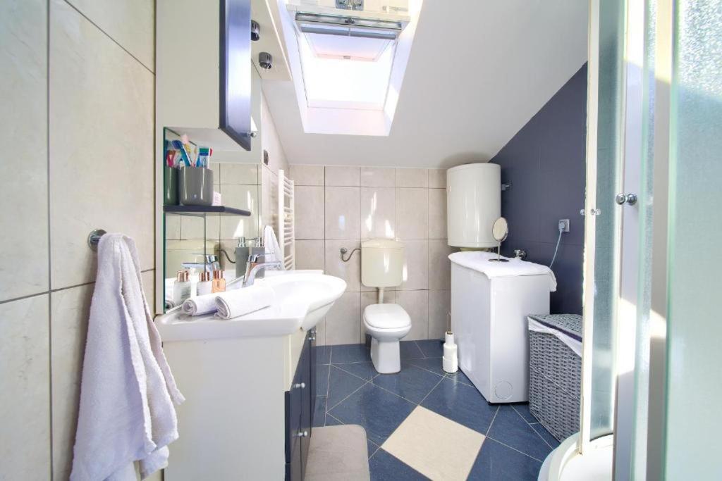 Luxury Apartments Vanessa, Нівице Екстер'єр фото