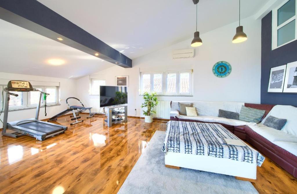 Luxury Apartments Vanessa, Нівице Екстер'єр фото